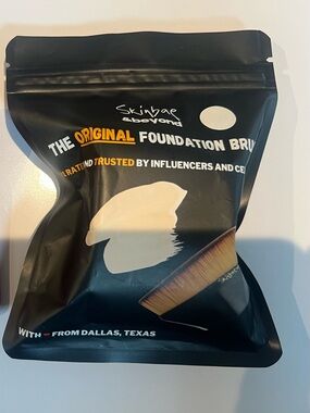 Skinbae- The Original Foundation Brush